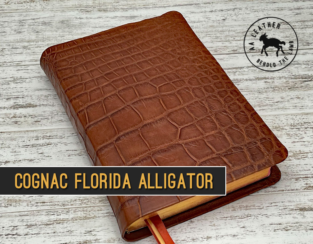 1854円 売買 Embassy Alligator Embossed Genuine Leather Bible Cover Protects and Shelter